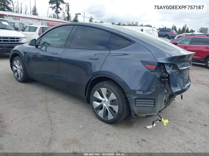 2023 TESLA MODEL Y VIN 7SAYGDEEXPF757187 — фото 3