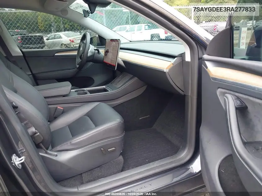 2024 TESLA MODEL Y VIN 7SAYGDEE3RA277833 — фото 5