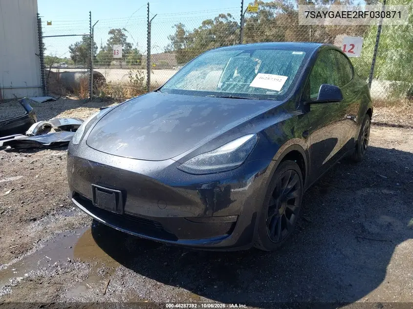 2024 TESLA MODEL Y VIN 7SAYGAEE2RF030871 — фото 2