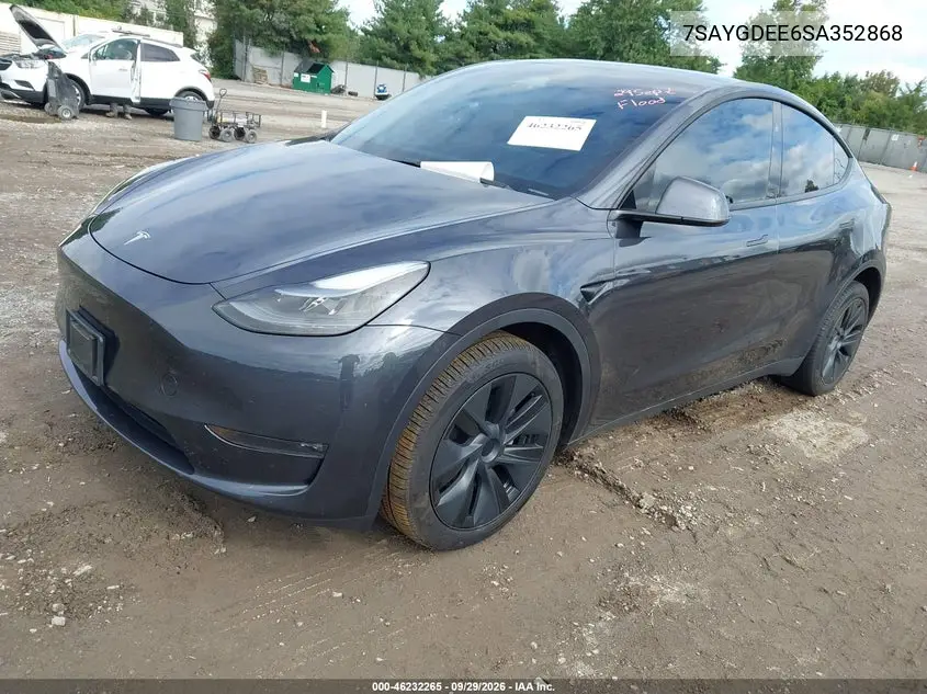2025 TESLA MODEL Y VIN 7SAYGDEE6SA352868 — фото 2