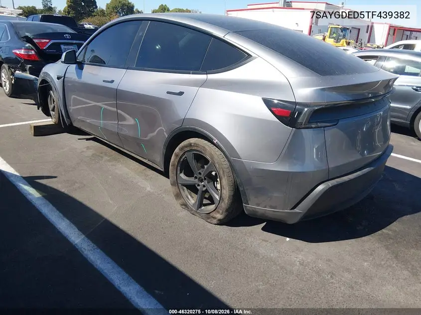 2026 TESLA MODEL Y VIN 7SAYGDED5TF439382 — фото 3