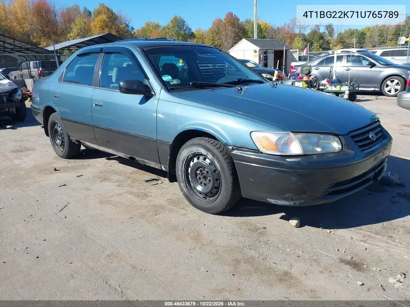 TOYOTA CAMRY 2001, VIN 4T1BG22K71U765789
