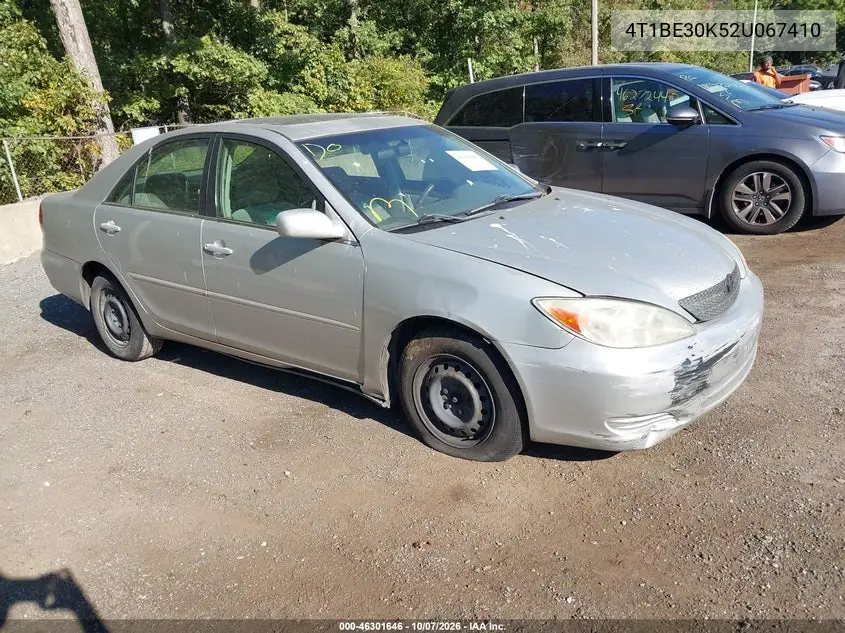 TOYOTA CAMRY 2002, VIN 4T1BE30K52U067410