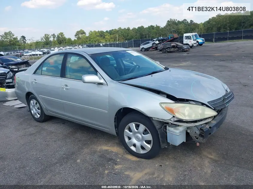 TOYOTA CAMRY 2004, VIN 4T1BE32K14U803808