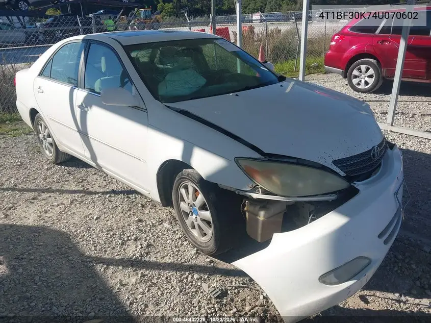 TOYOTA CAMRY 2004, VIN 4T1BF30K74U070602