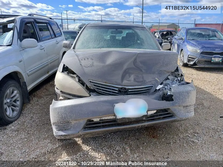 TOYOTA CAMRY 2005, VIN 4T1BE32K15U544920