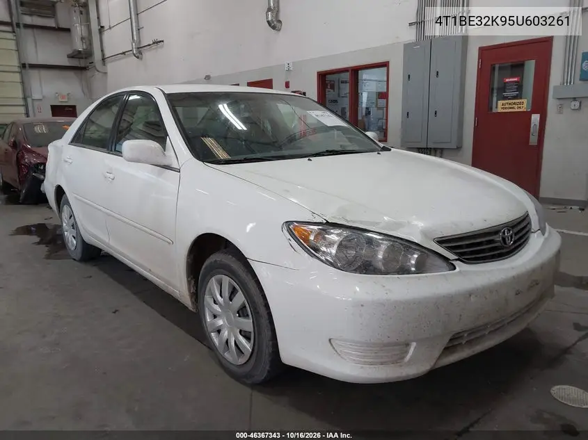 TOYOTA CAMRY 2005, VIN 4T1BE32K95U603261