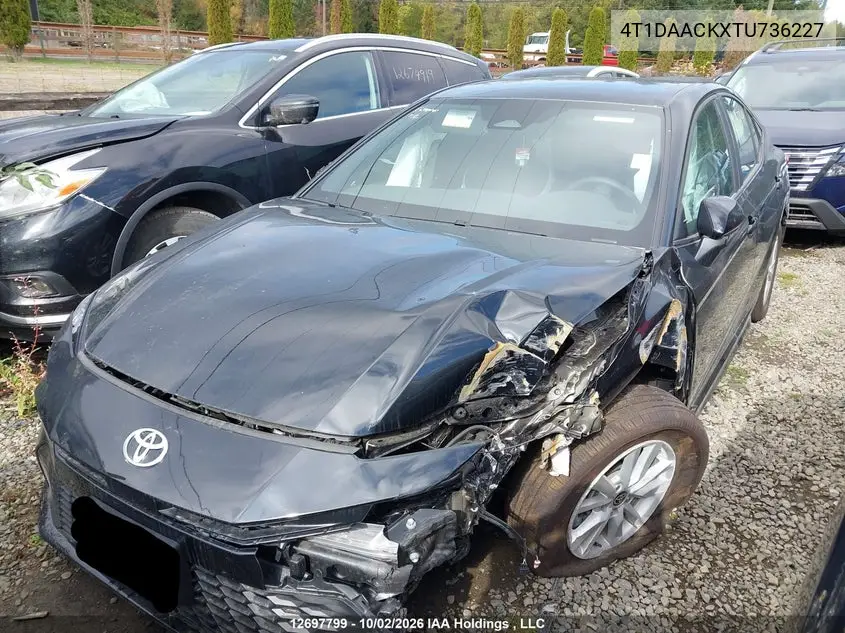 2026 TOYOTA CAMRY VIN 4T1DAACKXTU736227 — фото 2