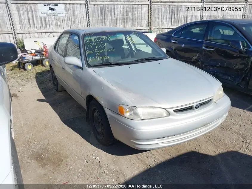 TOYOTA COROLLA 2000, VIN 2T1BR12E3YC789551