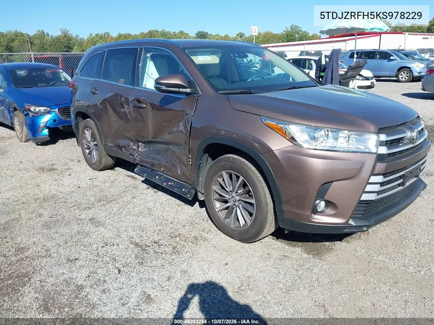 TOYOTA HIGHLANDER 2019, VIN 5TDJZRFH5KS978229