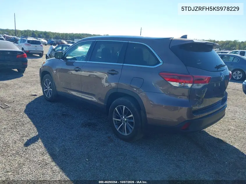 2019 TOYOTA HIGHLANDER VIN 5TDJZRFH5KS978229 — фото 3
