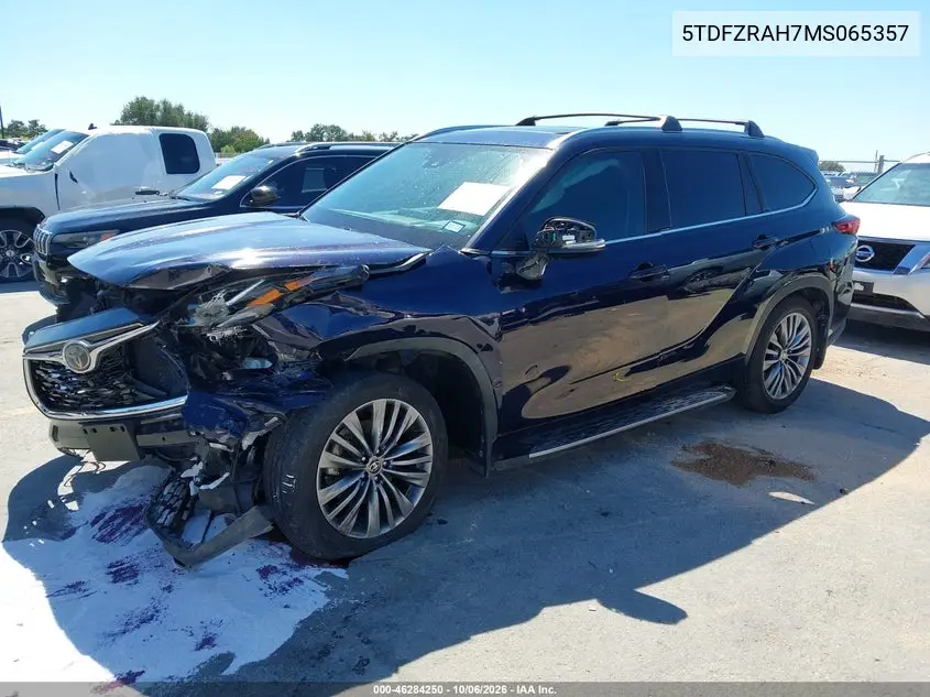 2021 TOYOTA HIGHLANDER VIN 5TDFZRAH7MS065357 — фото 2