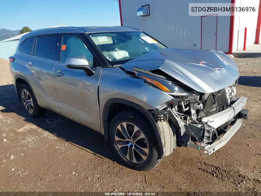 TOYOTA HIGHLANDER 2021, VIN 5TDGZRBH3MS136976