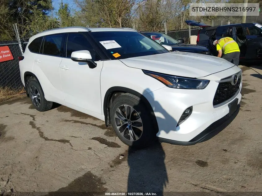 TOYOTA HIGHLANDER 2022, VIN 5TDHZRBH9NS216997