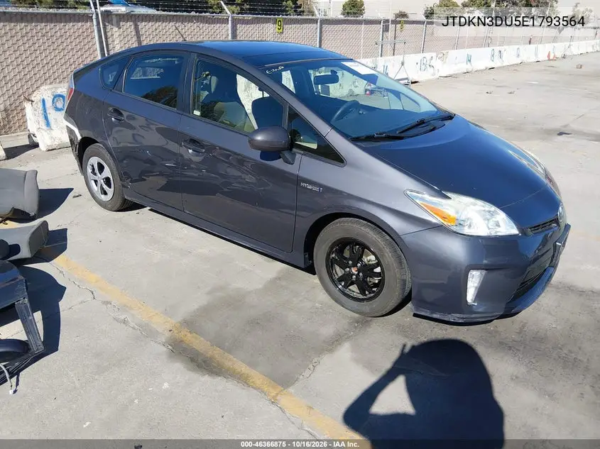 TOYOTA PRIUS 2014, VIN JTDKN3DU5E1793564