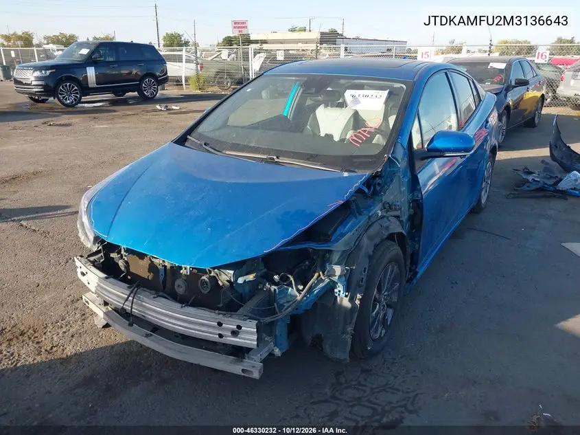 2021 TOYOTA PRIUS VIN JTDKAMFU2M3136643 — фото 2