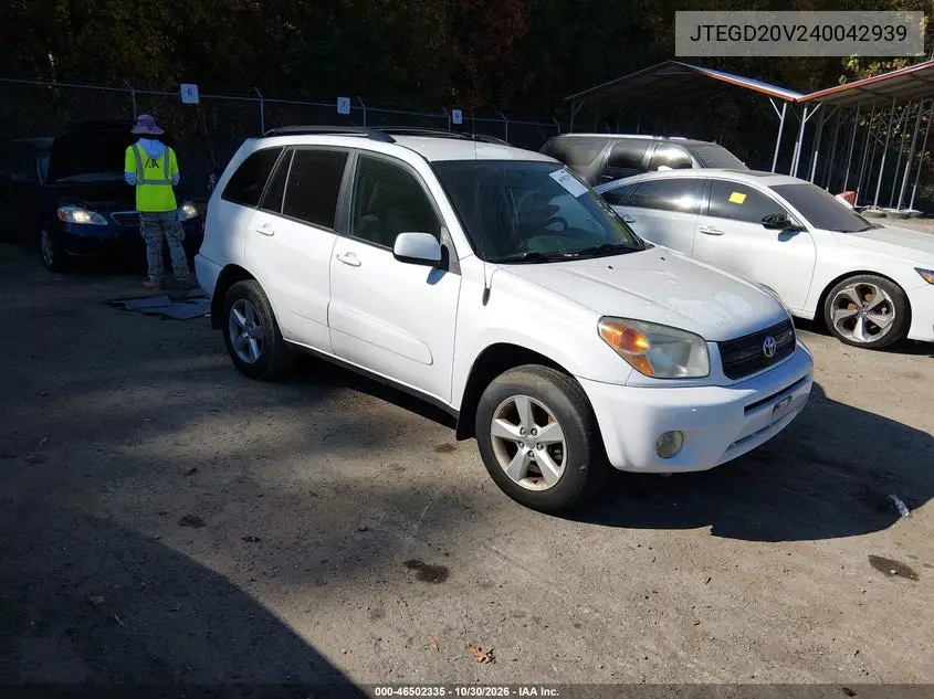 TOYOTA RAV 4 2004, VIN JTEGD20V240042939