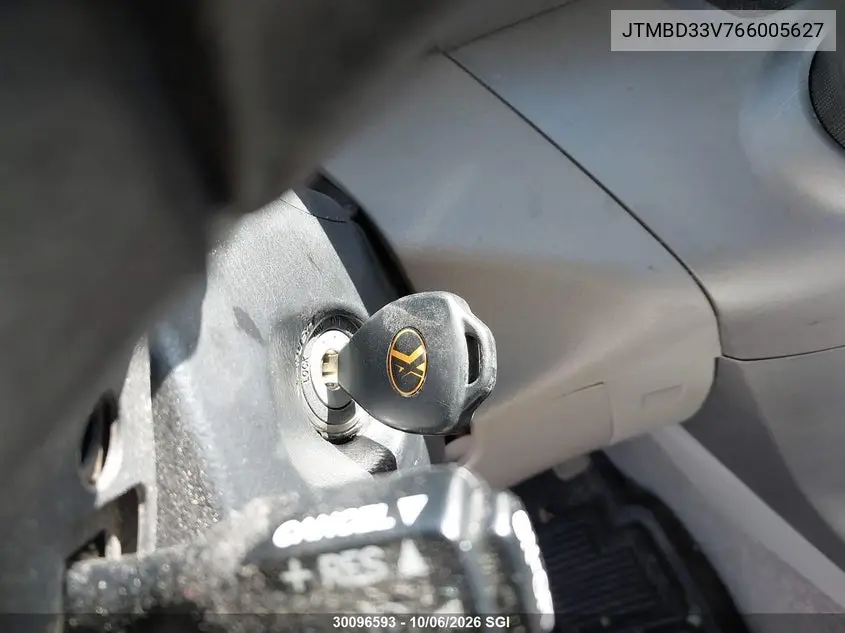 2006 TOYOTA RAV 4 VIN JTMBD33V766005627 — фото 11