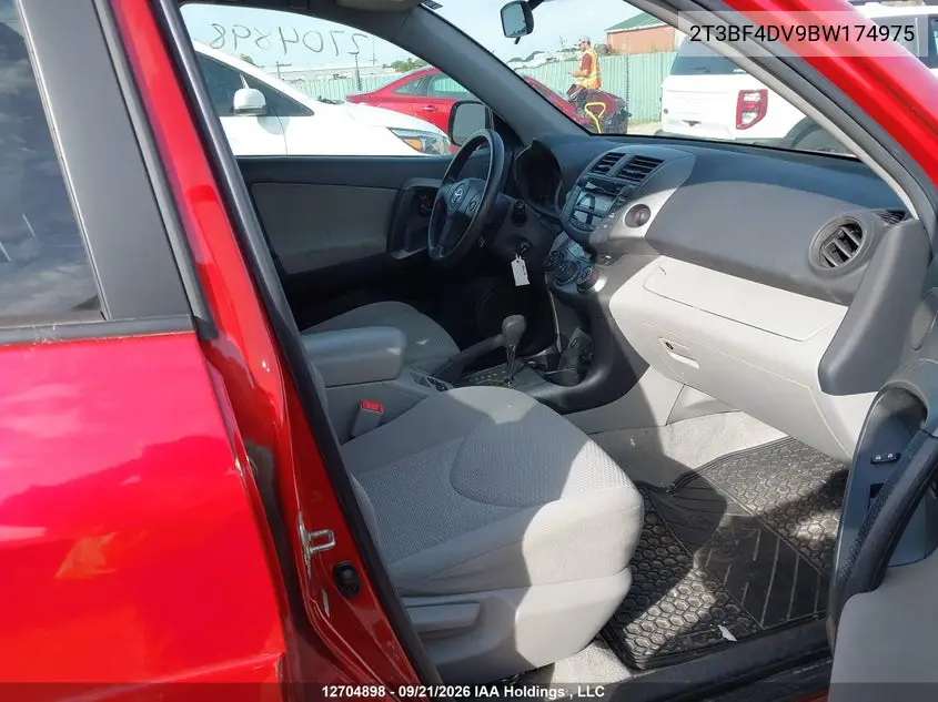 2011 TOYOTA RAV 4 VIN 2T3BF4DV9BW174975 — фото 5