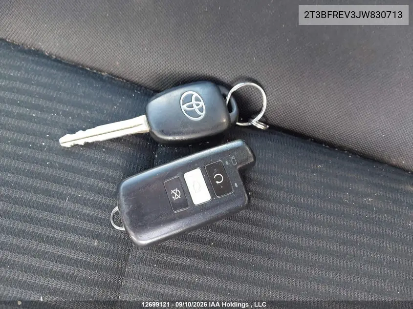 2018 TOYOTA RAV 4 VIN 2T3BFREV3JW830713 — фото 11