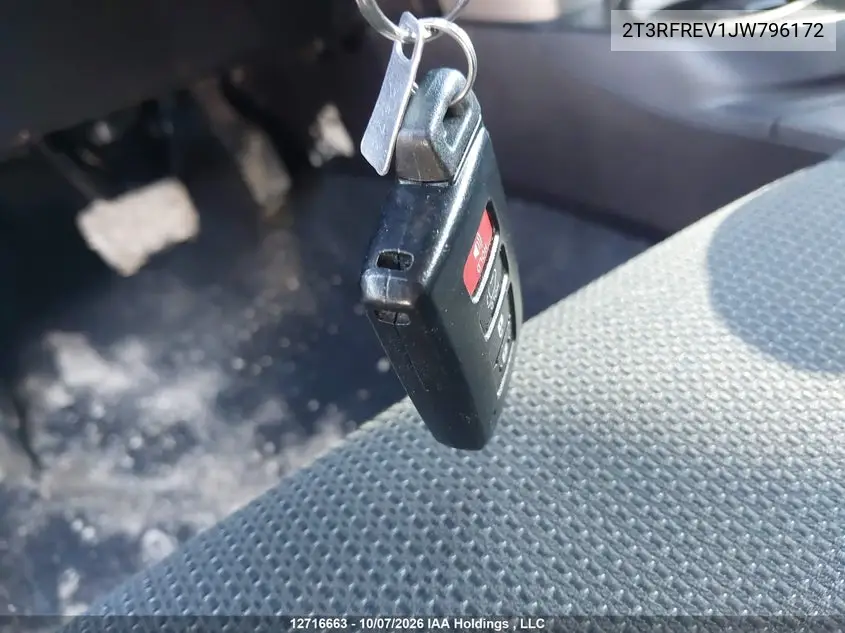 2018 TOYOTA RAV 4 VIN 2T3RFREV1JW796172 — фото 11