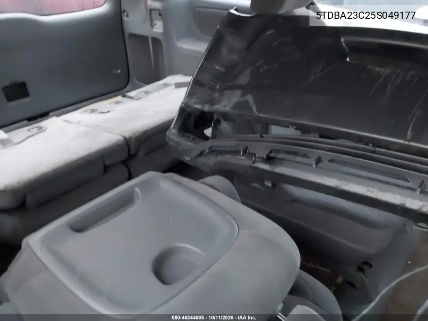 2005 TOYOTA SIENNA VIN 5TDBA23C25S049177 — фото 8