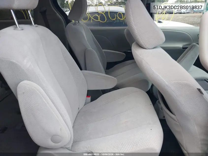 2011 TOYOTA SIENNA VIN 5TDJK3DC2BS013837 — фото 8