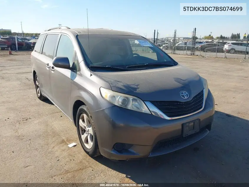 TOYOTA SIENNA 2011, VIN 5TDKK3DC7BS074699