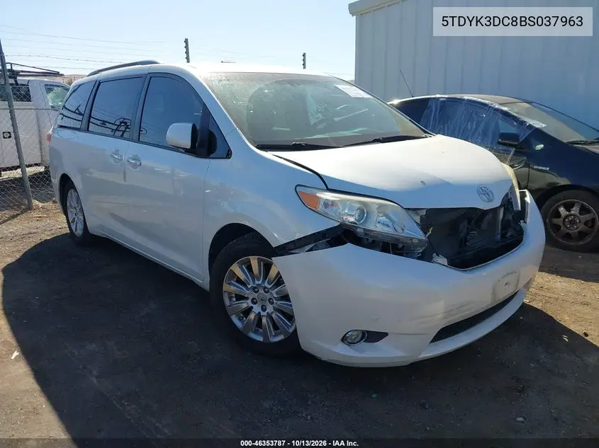 TOYOTA SIENNA 2011, VIN 5TDYK3DC8BS037963