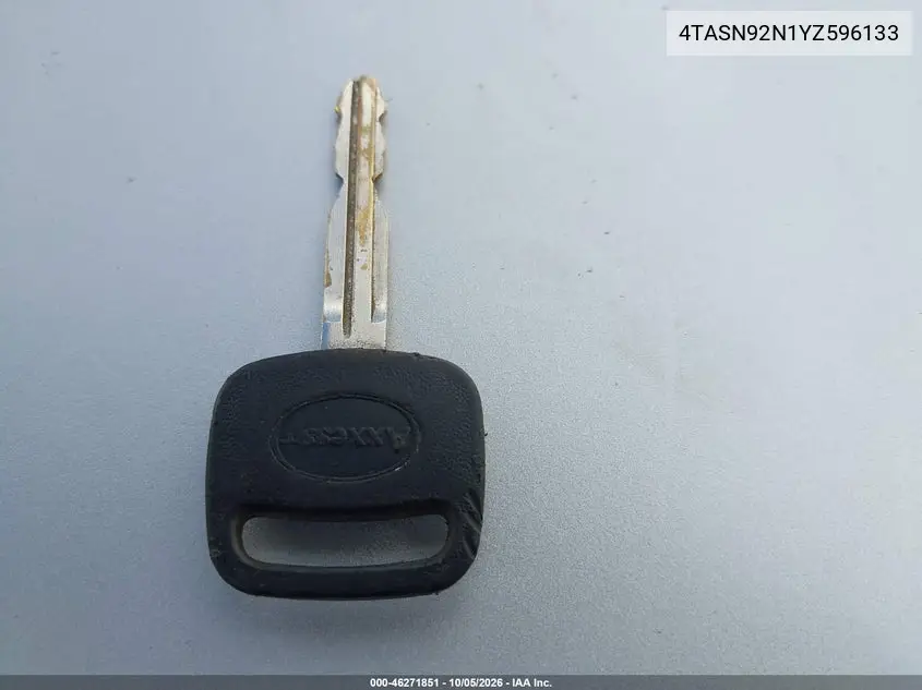 2000 TOYOTA TACOMA VIN 4TASN92N1YZ596133 — фото 11
