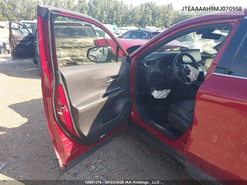 2021 TOYOTA VENZA VIN JTEAAAAH9MJ070958 — фото 18