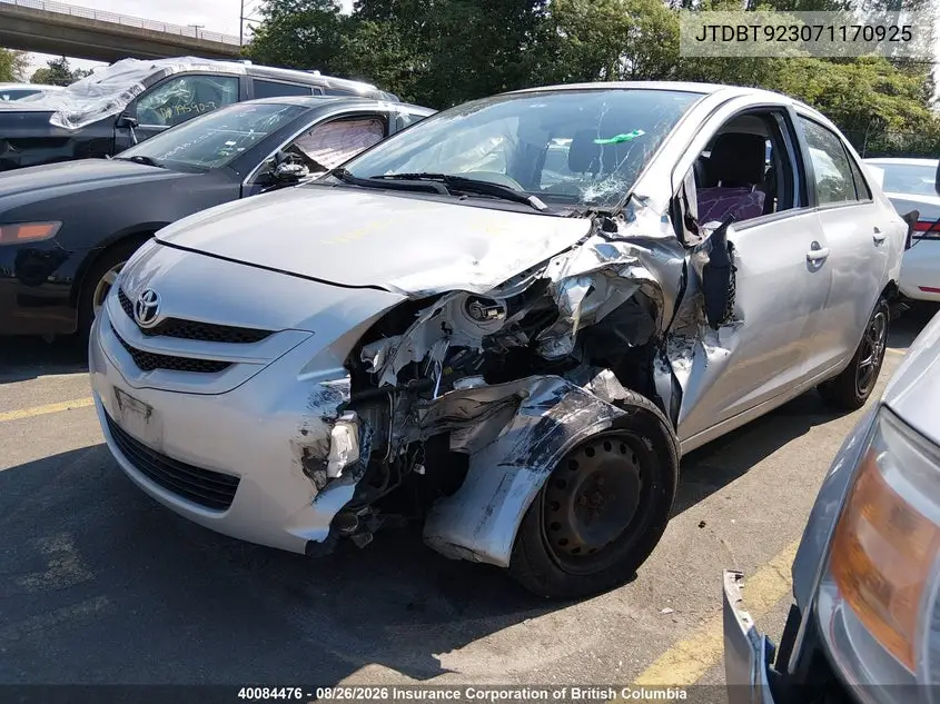 2007 TOYOTA YARIS VIN JTDBT923071170925 — фото 2