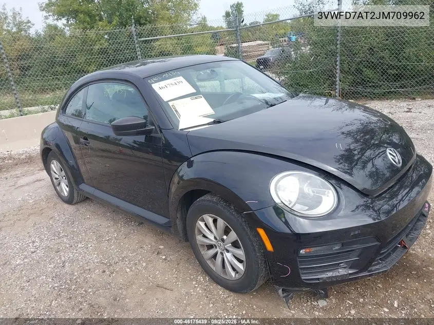 VOLKSWAGEN BEETLE 2018, VIN 3VWFD7AT2JM709962