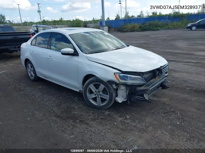 VOLKSWAGEN JETTA 2014, VIN 3VWD07AJ5EM328937