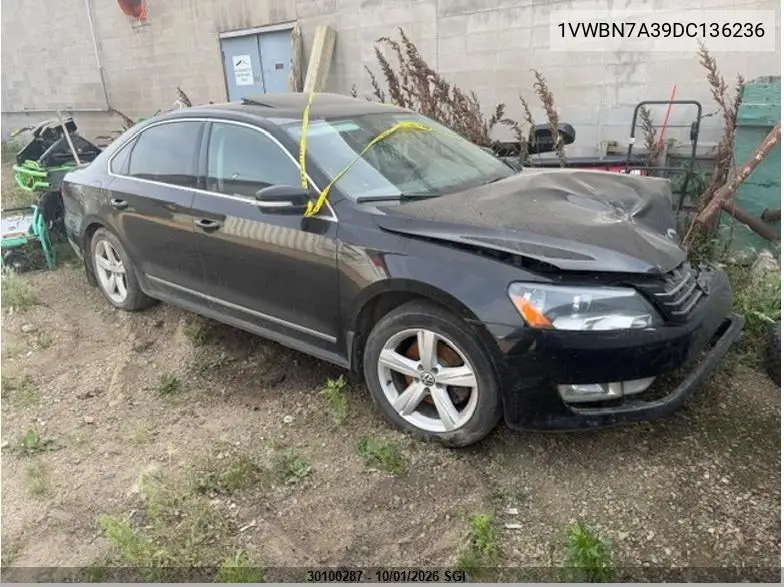 VOLKSWAGEN PASSAT 2013, VIN 1VWBN7A39DC136236