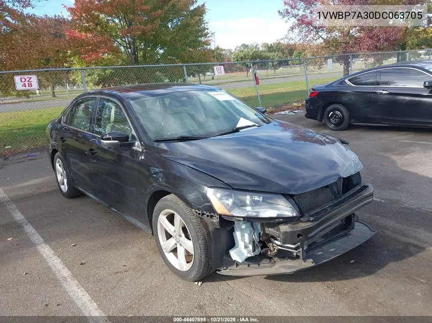 VOLKSWAGEN PASSAT 2013, VIN 1VWBP7A30DC063705