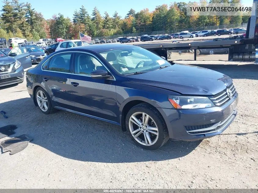 VOLKSWAGEN PASSAT 2014, VIN 1VWBT7A35EC064698
