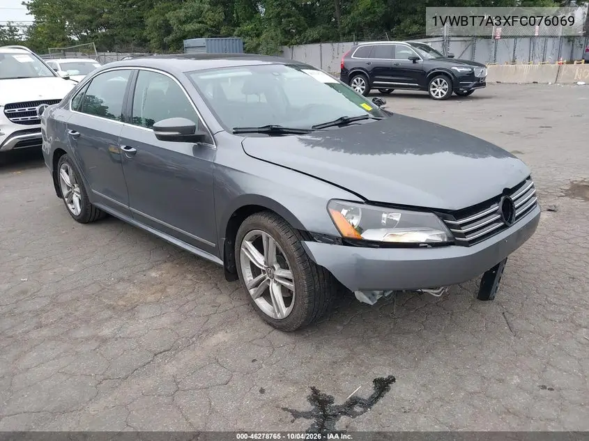 VOLKSWAGEN PASSAT 2015, VIN 1VWBT7A3XFC076069