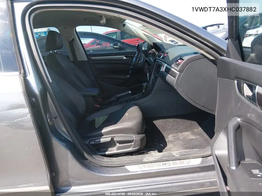 2017 VOLKSWAGEN PASSAT VIN 1VWDT7A3XHC037882 — фото 5