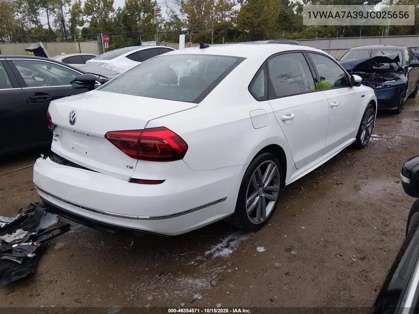 2018 VOLKSWAGEN PASSAT VIN 1VWAA7A39JC025656 — фото 4