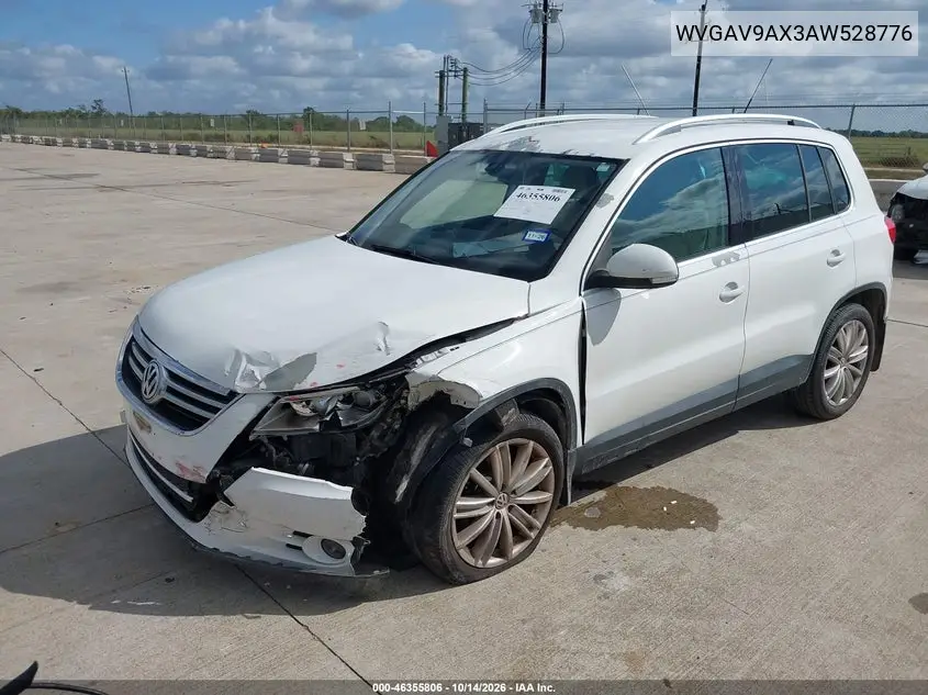 2010 VOLKSWAGEN TIGUAN VIN WVGAV9AX3AW528776 — фото 2