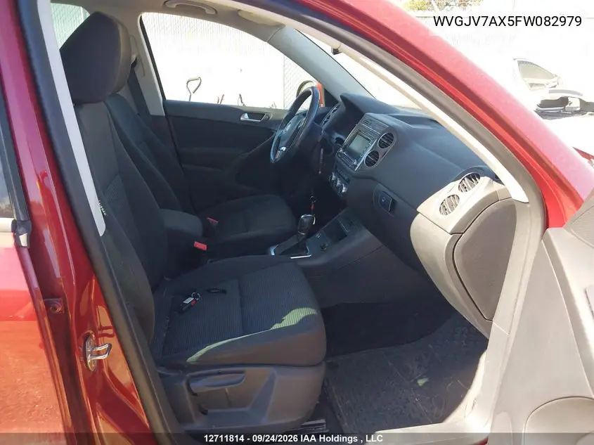 2015 VOLKSWAGEN TIGUAN VIN WVGJV7AX5FW082979 — фото 5