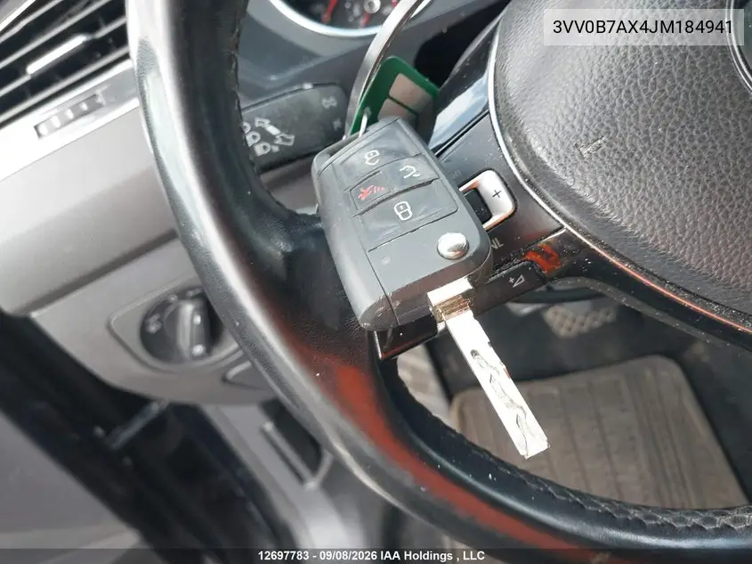 2018 VOLKSWAGEN TIGUAN VIN 3VV0B7AX4JM184941 — фото 10