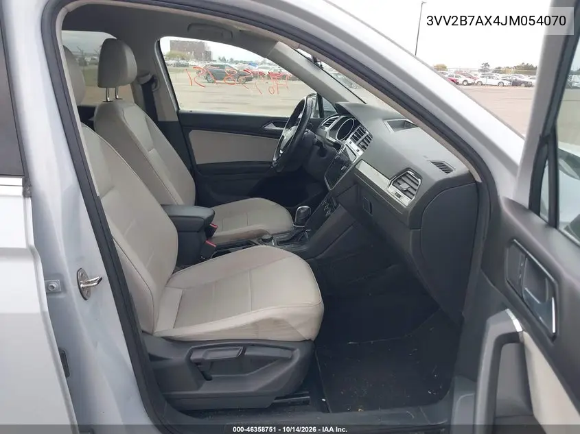 2018 VOLKSWAGEN TIGUAN VIN 3VV2B7AX4JM054070 — фото 5