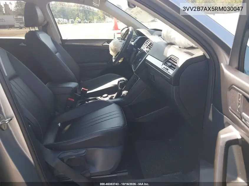 2024 VOLKSWAGEN TIGUAN VIN 3VV2B7AX5RM030047 — фото 5