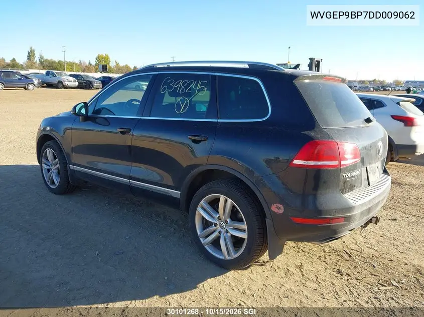 2013 VOLKSWAGEN TOUAREG VIN WVGEP9BP7DD009062 — фото 3