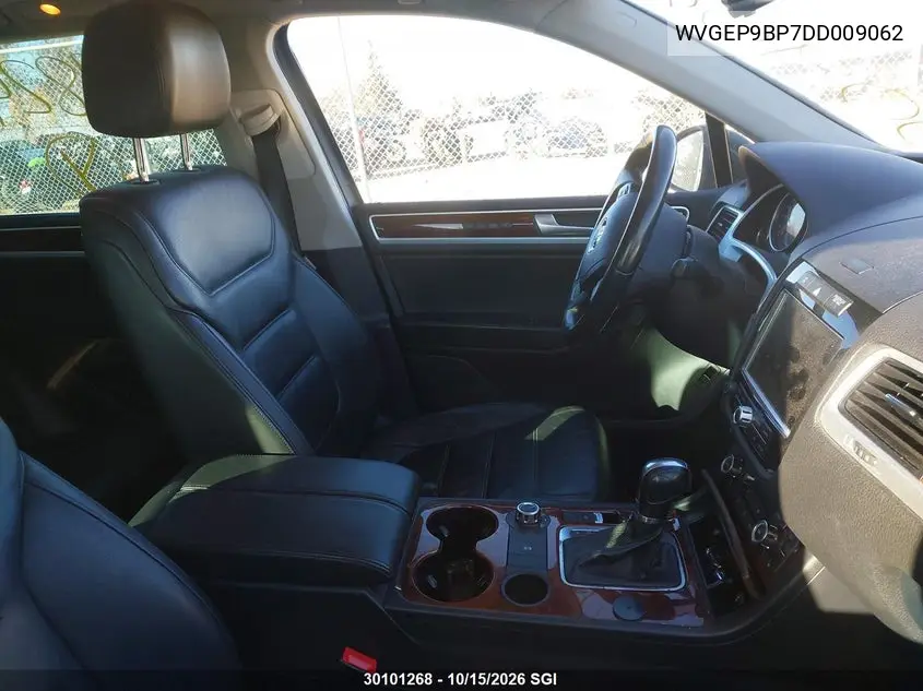2013 VOLKSWAGEN TOUAREG VIN WVGEP9BP7DD009062 — фото 5