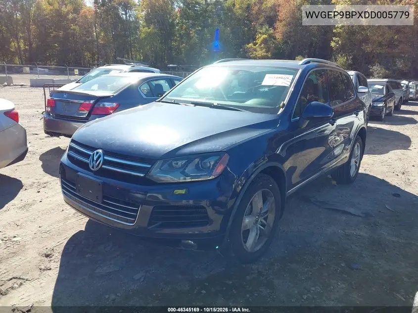 2013 VOLKSWAGEN TOUAREG VIN WVGEP9BPXDD005779 — фото 2