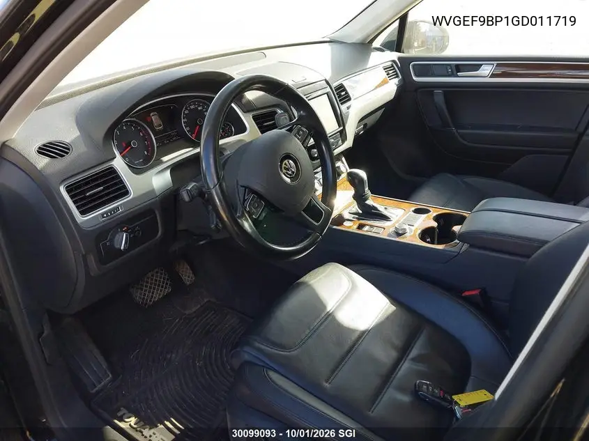 2016 VOLKSWAGEN TOUAREG VIN WVGEF9BP1GD011719 — фото 5